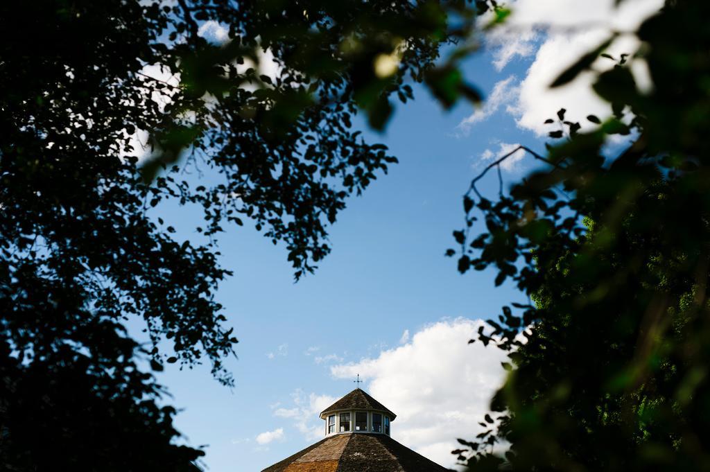 Inn At The Round Barn Farm Waitsfield Exterior photo